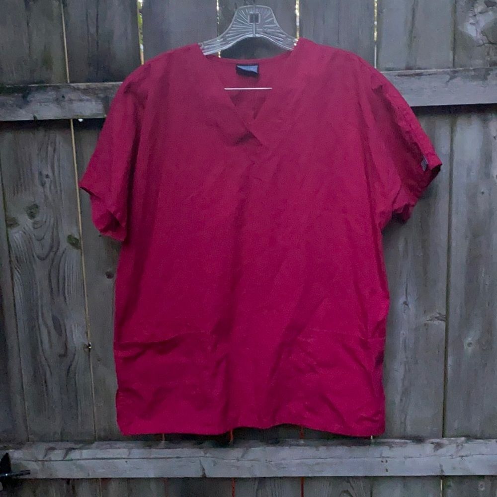 Cherokee Pink scrub top sz. M
